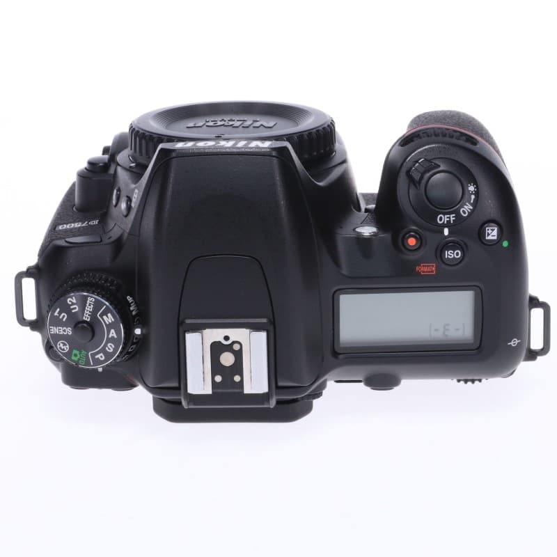 D7500 ボディ