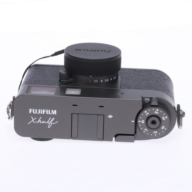 X half (FUJIFILM X-HF1) チャコールシルバー
