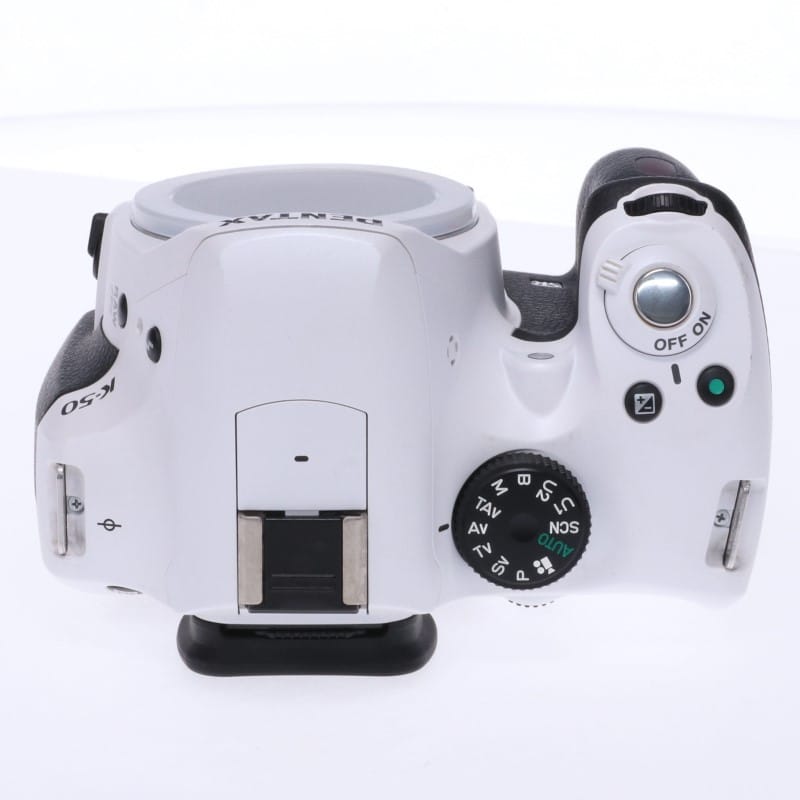 PENTAX K-50 ボディ ホワイト