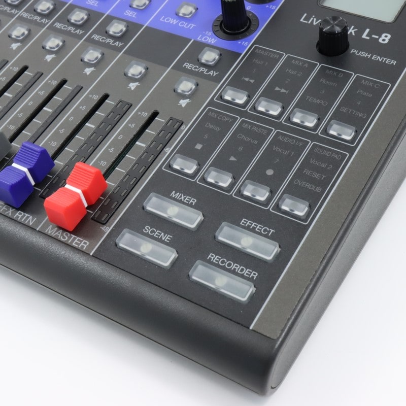 LiveTrak L-8 新古品、美品 Zoom ズーム LiveTrak L-8 デジタル ミキサー オーディオ 音響