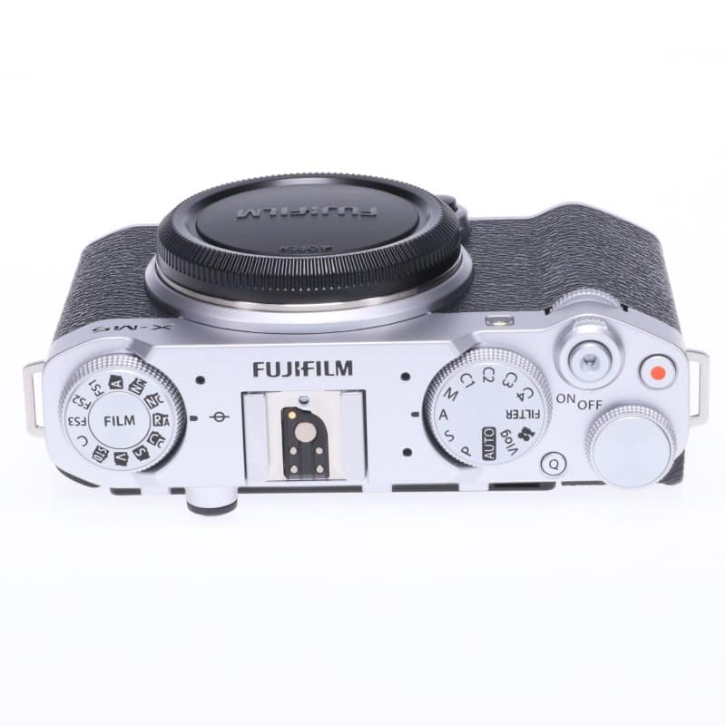 FUJIFILM X-M5 ボディ シルバー
