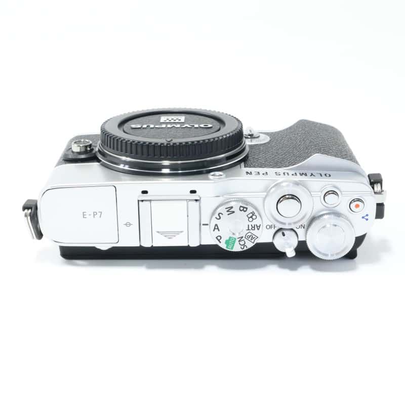 PEN E-P7 ボディー シルバー
