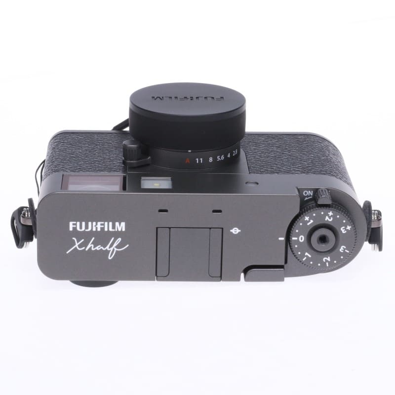X half (FUJIFILM X-HF1) チャコールシルバー