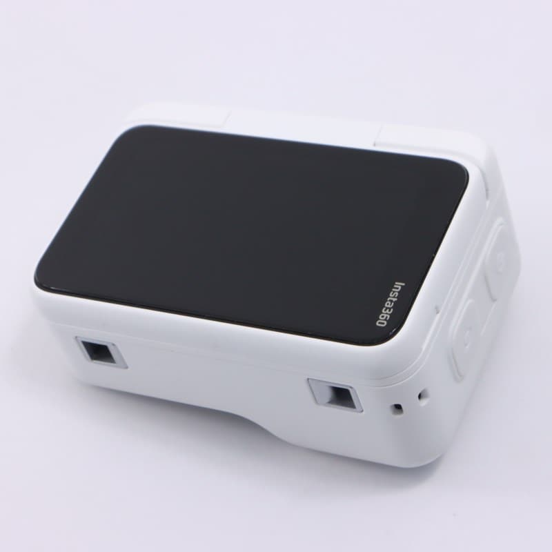 Insta360 GO Ultra アークティックホワイト CINSABEA-GOULTRA01