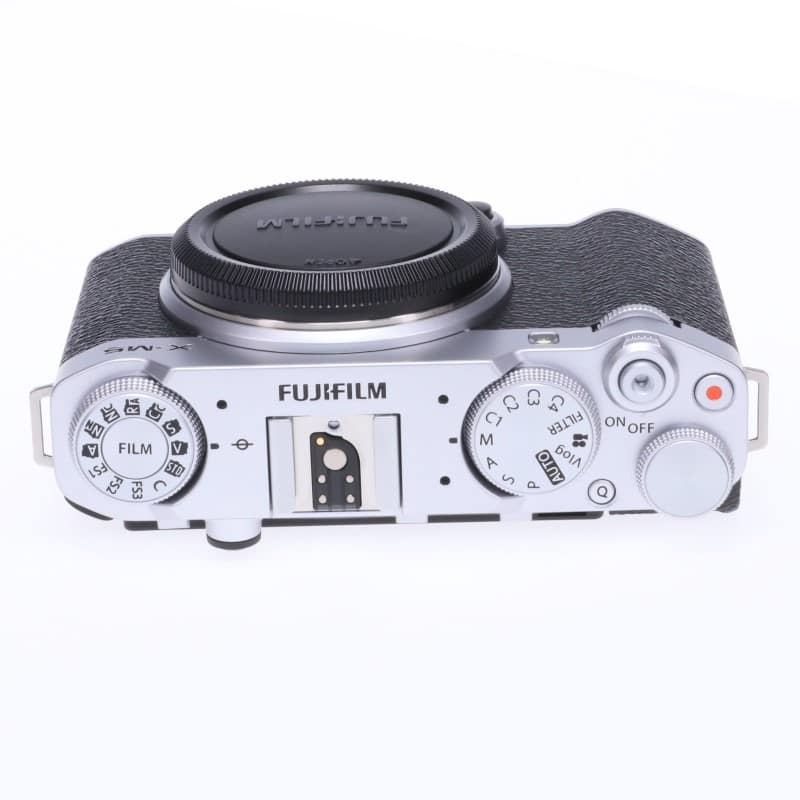 FUJIFILM X-M5 ボディ シルバー