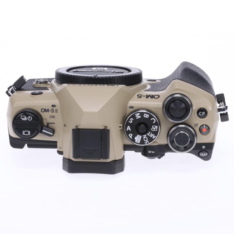OM SYSTEM OM-5 Mark II ボディー サンドベージュ