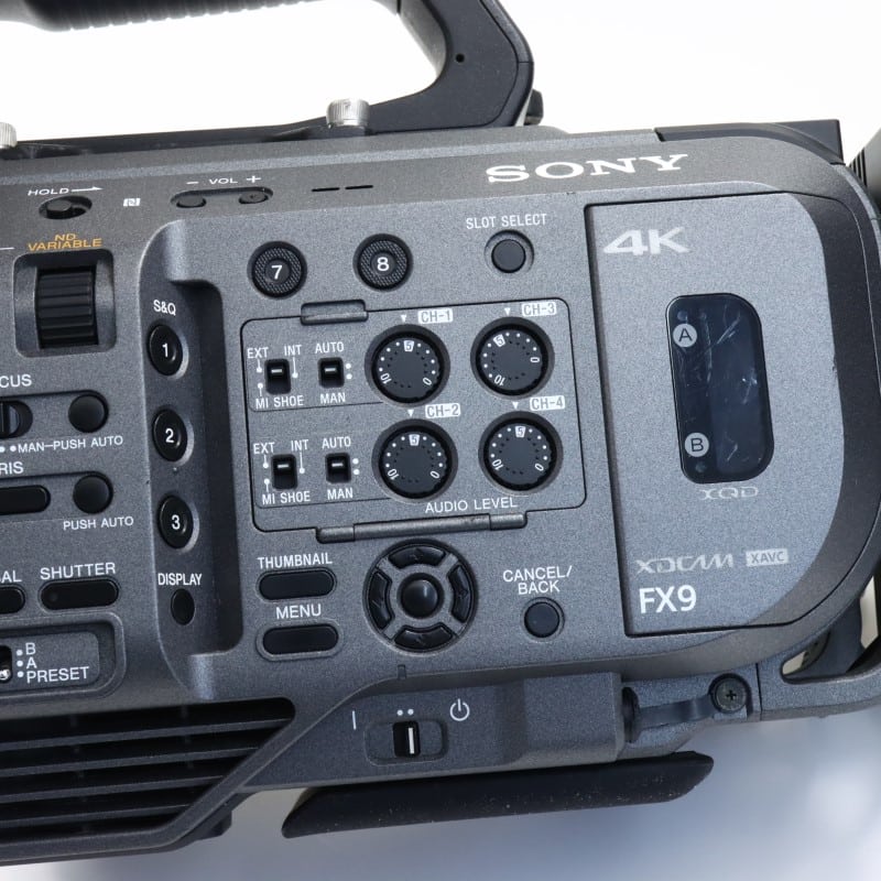 FX9 レンズ付属なしモデル PXW-FX9