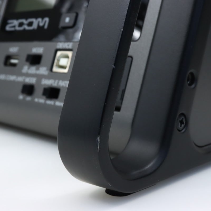 LiveTrak L-20R