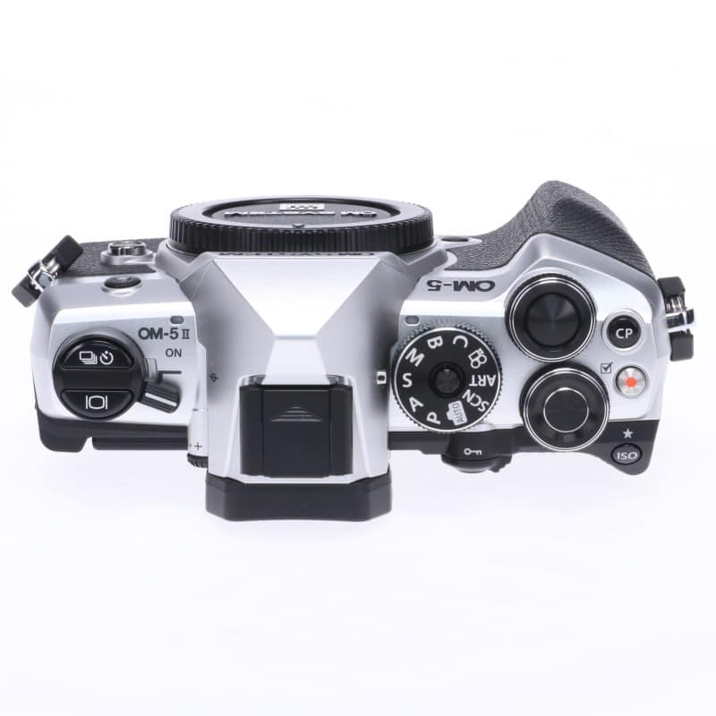 OM SYSTEM OM-5 Mark II ボディー シルバー