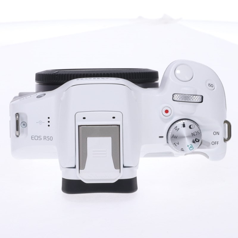 EOS R50 ホワイト