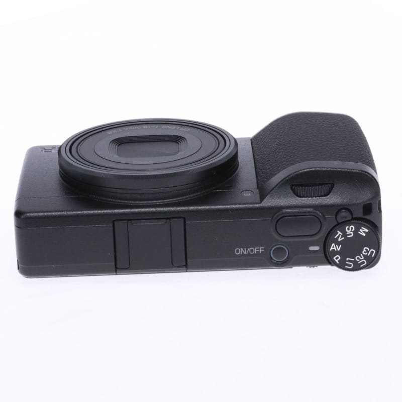 RICOH GR IV