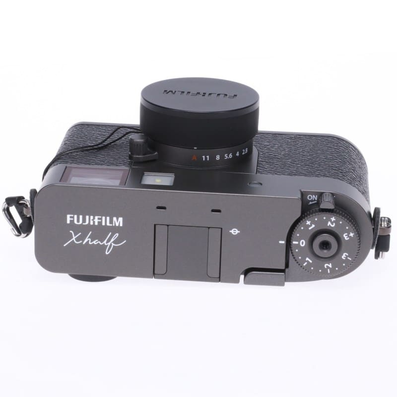 X half (FUJIFILM X-HF1) チャコールシルバー