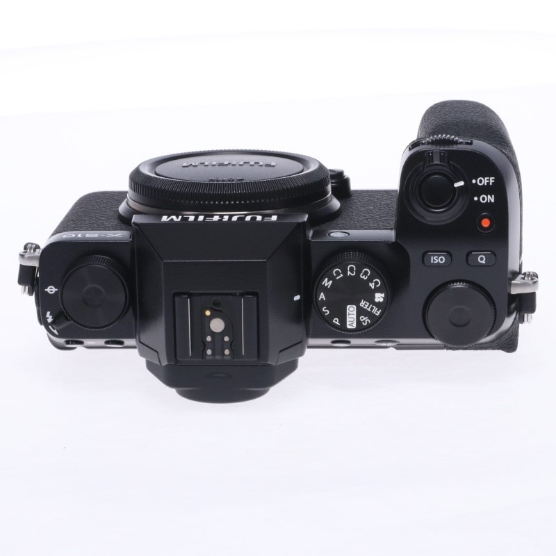FUJIFILM X-S10