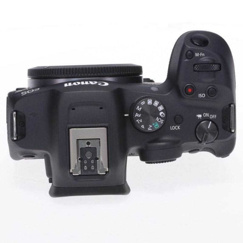 EOS R7