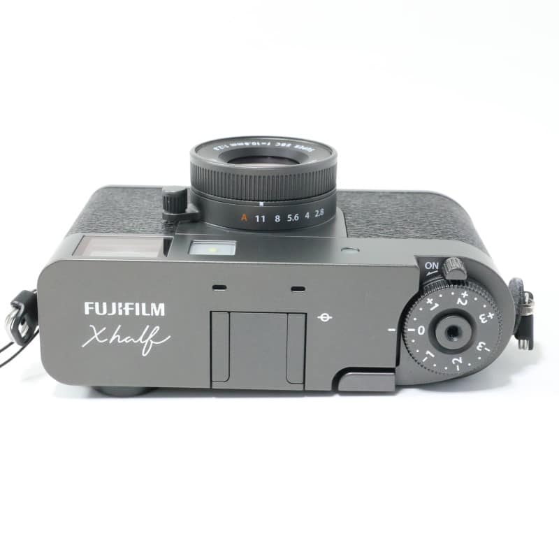 X half (FUJIFILM X-HF1) チャコールシルバー