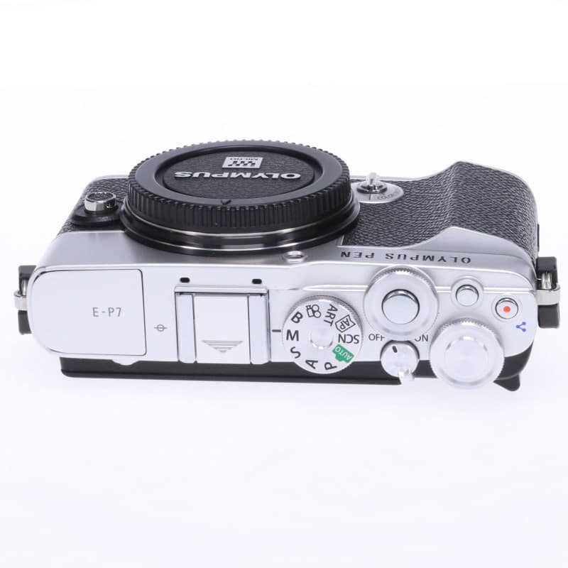 PEN E-P7 ボディー シルバー