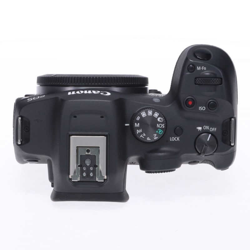 EOS R7