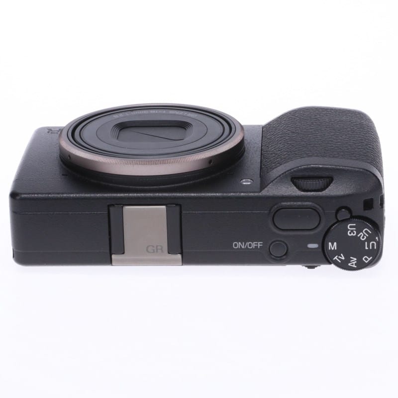 RICOH GR III