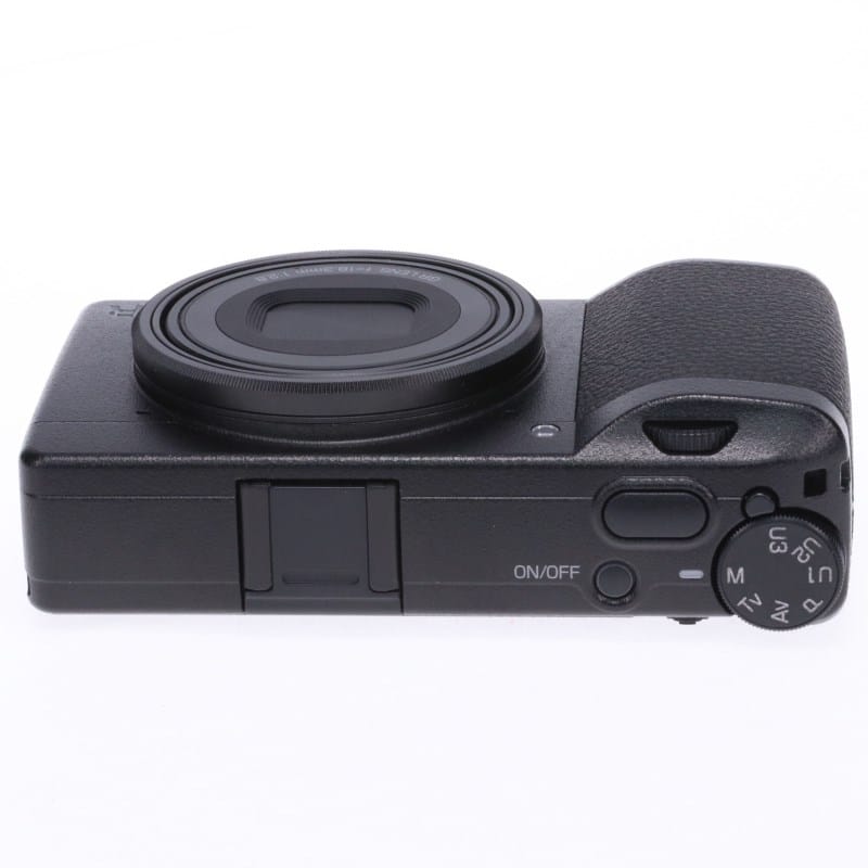 RICOH GR III