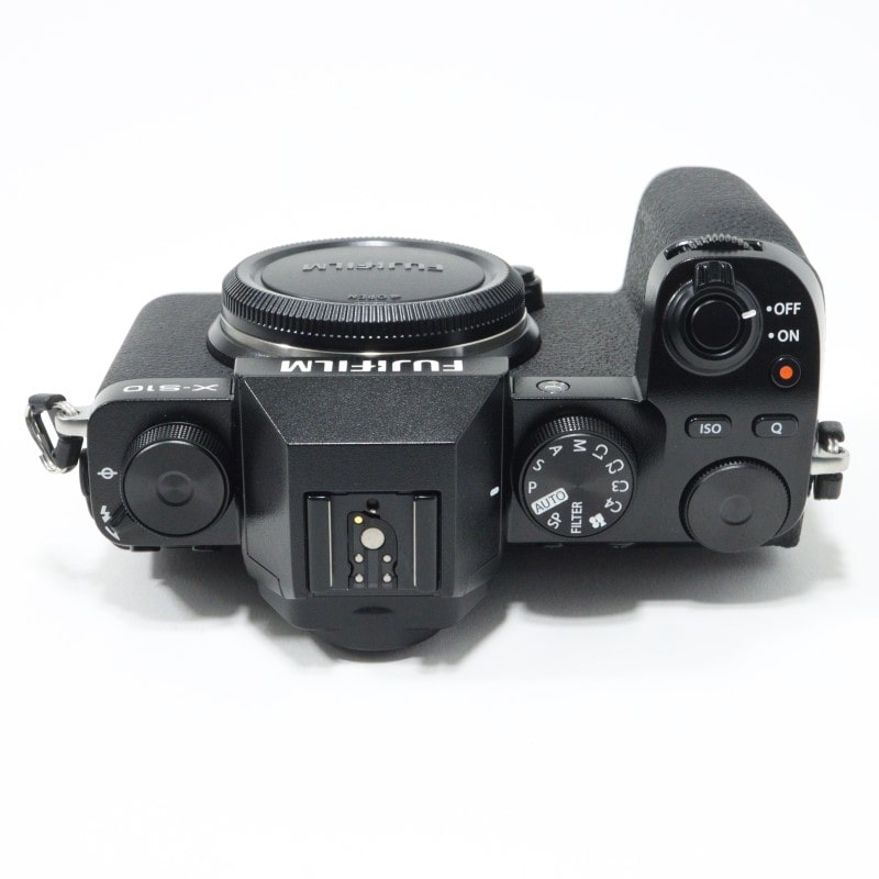 FUJIFILM X-S10