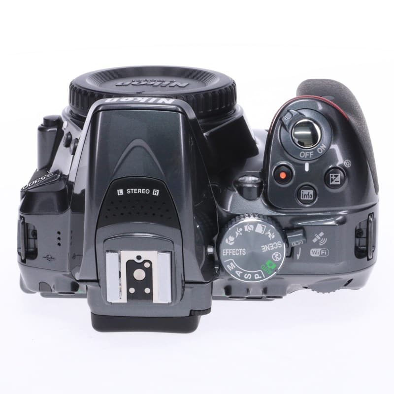 Nikon D5300 グレー AB-ランク 中古｜フジヤカメラ
