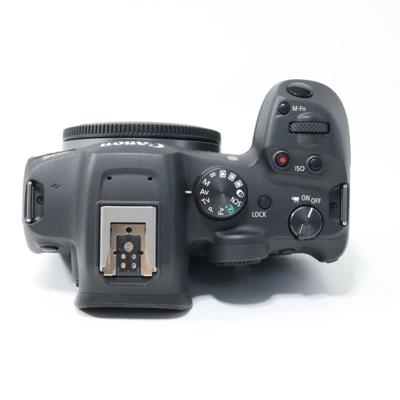 EOS R7 ボディー