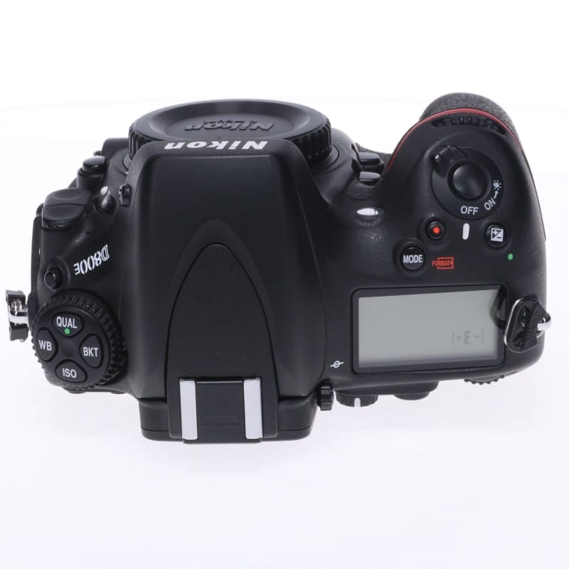 D800E