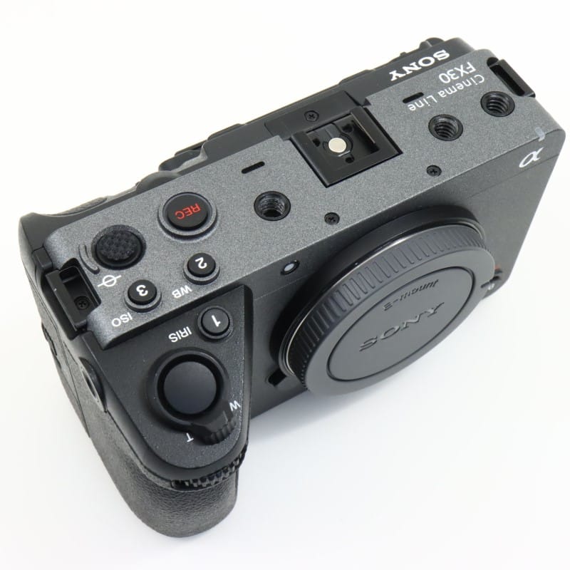 FX30 XLRハンドルユニット同梱モデル ILME-FX30