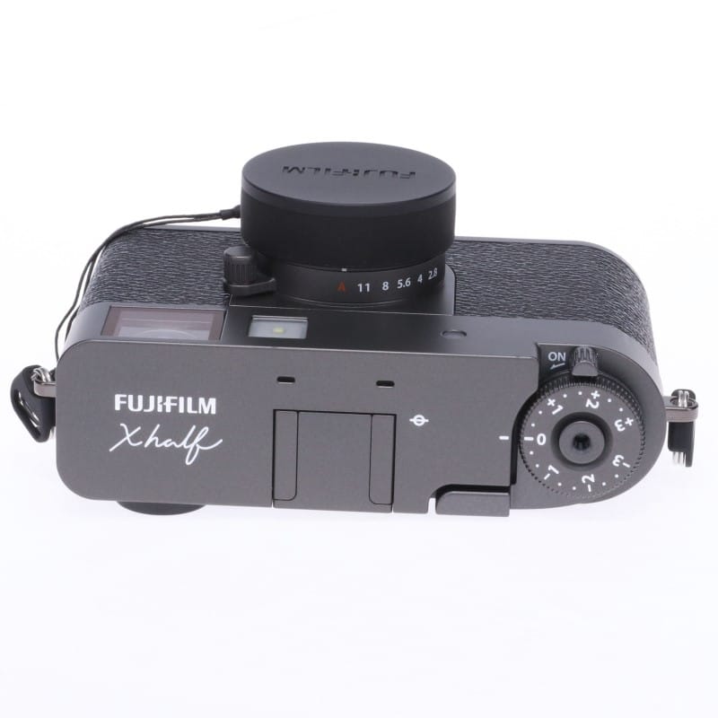 X half (FUJIFILM X-HF1) チャコールシルバー
