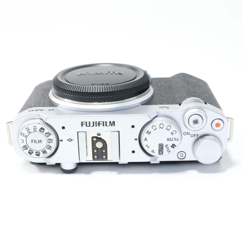 FUJIFILM X-M5 ボディ シルバー