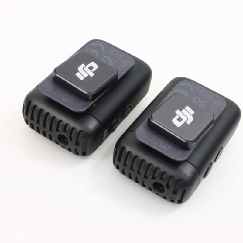 DM1021 [DJI Mic 2 (トランスミッター×2 + レシーバー×1 + 充電ケース)]