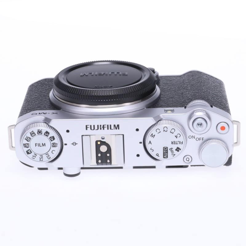 FUJIFILM X-M5 ボディ シルバー