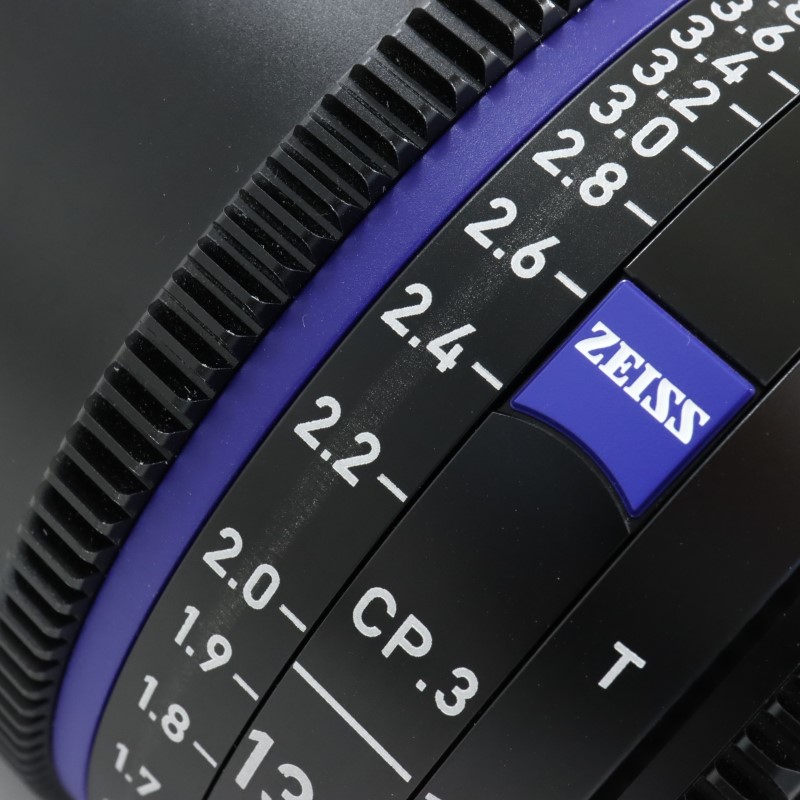 2184-934 [CP.3 135mm T2.1 EF/Meter]