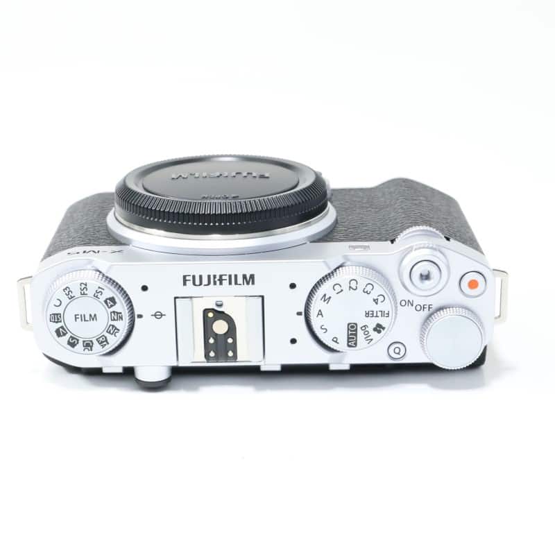 FUJIFILM X-M5 ボディ シルバー