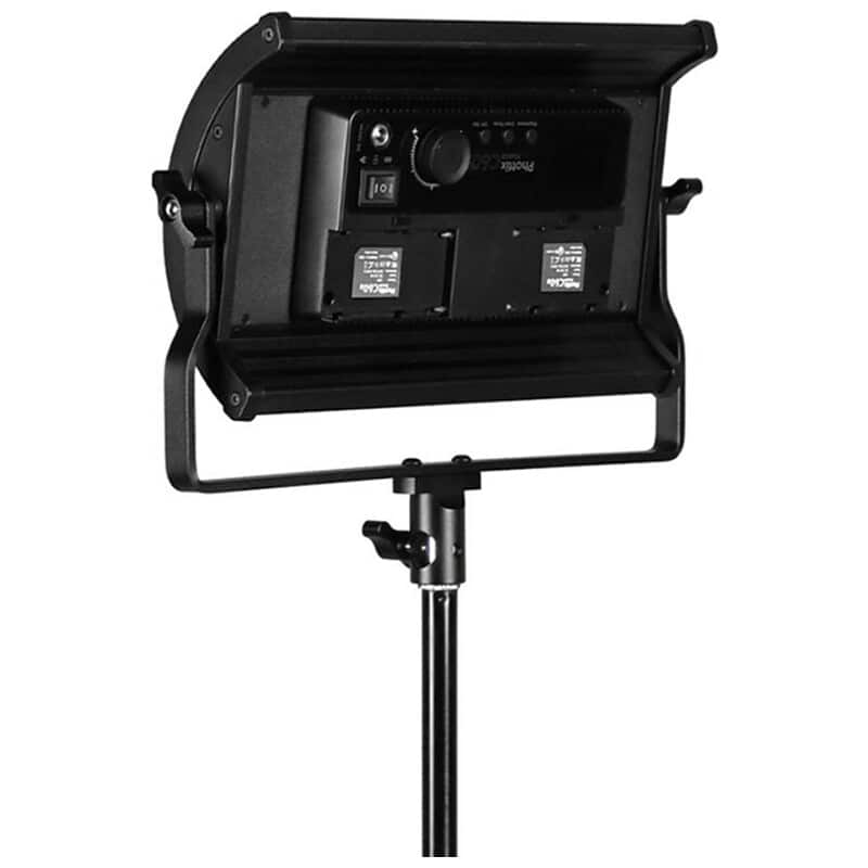 Nuada C60a Curved LED Light