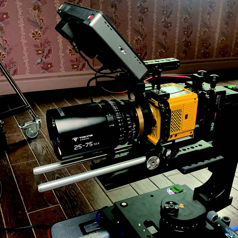 25-75mm T2.9 CINEMA PL m PLマウント メートル表示
