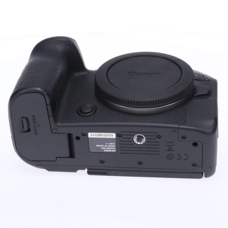 EOS R6 Mark II ボディー