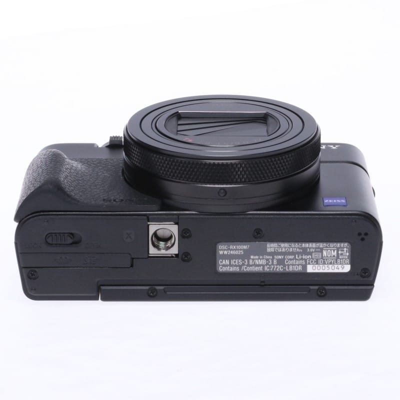 Cyber-shot RX100VII DSC-RX100M7