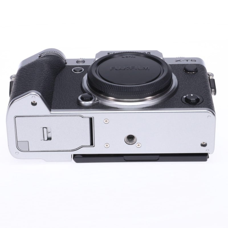 FUJIFILM X-T5 ボディ シルバー (日本語・英語版)