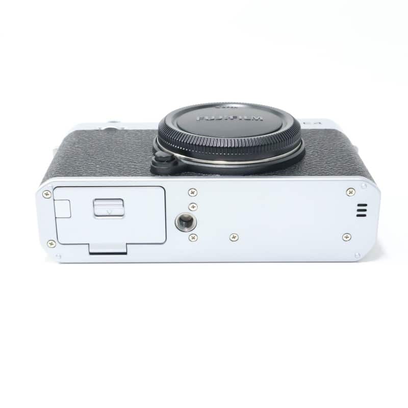 FUJIFILM X-E4 ボディ シルバー