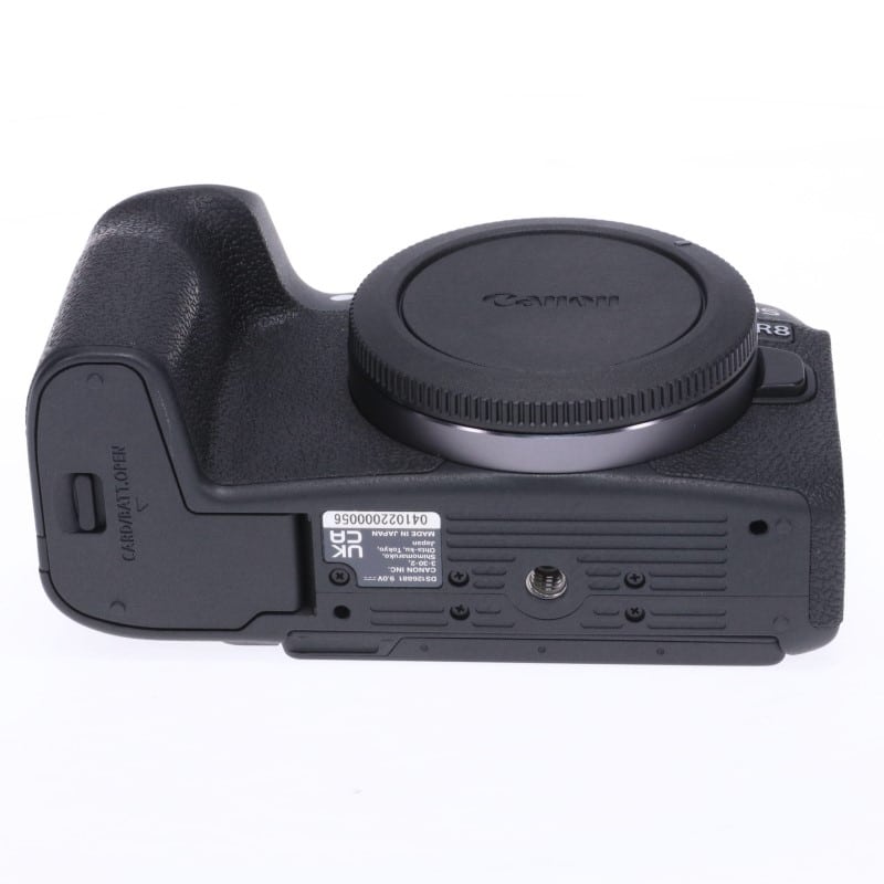 EOS R8 ボディー