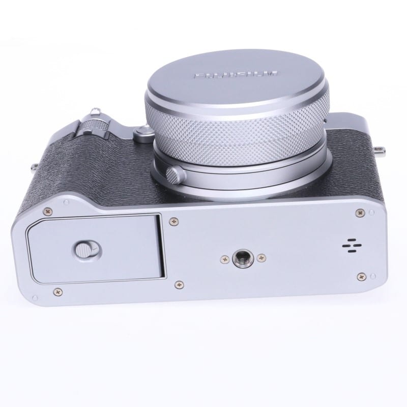 FUJIFILM GFX100RF シルバー