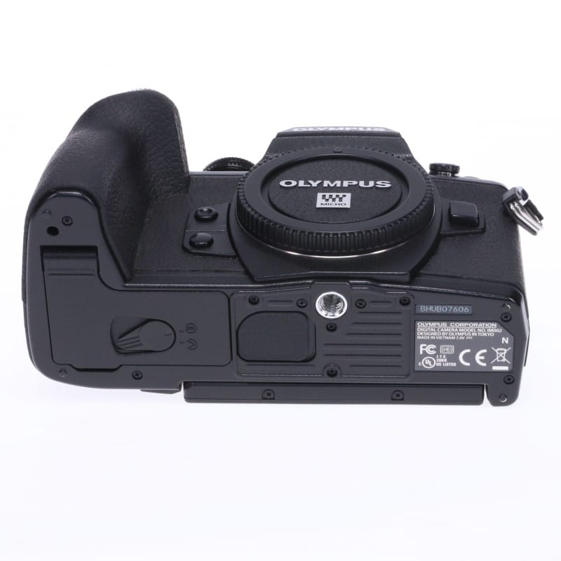OM-D E-M1 Mark II ボディー