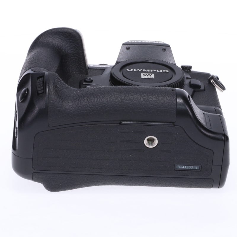 OM-D E-M1X ボディー