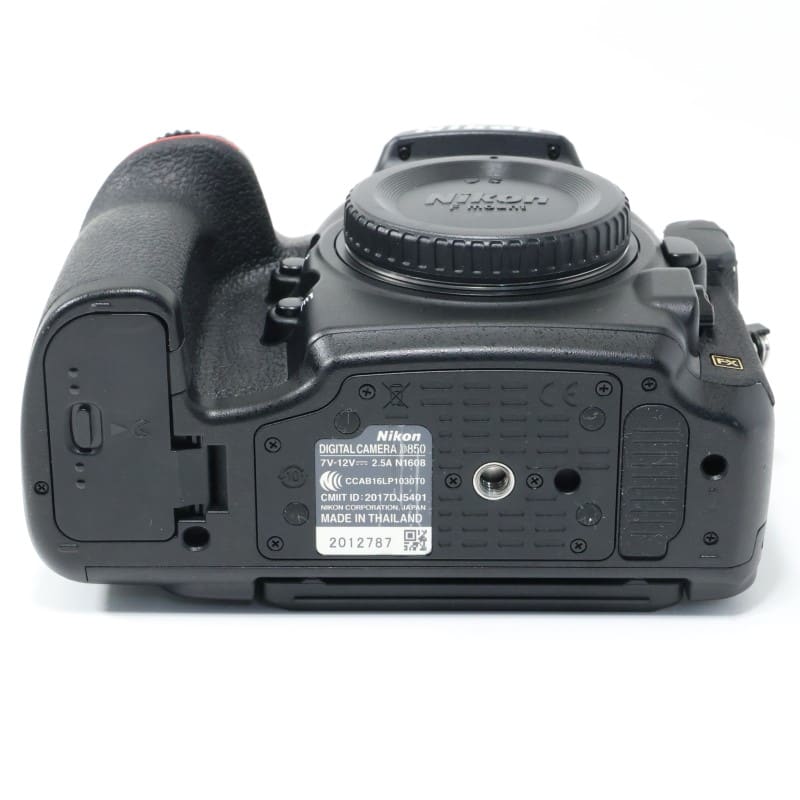 Nikon D850 ボディ 中古 C2120121877133｜中古通販フジヤカメラ