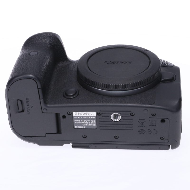 EOS R6 ボディー