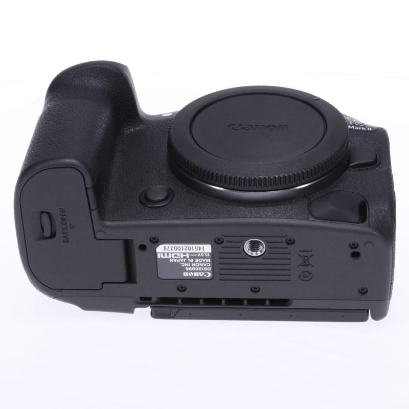 EOS R5 Mark II ボディー