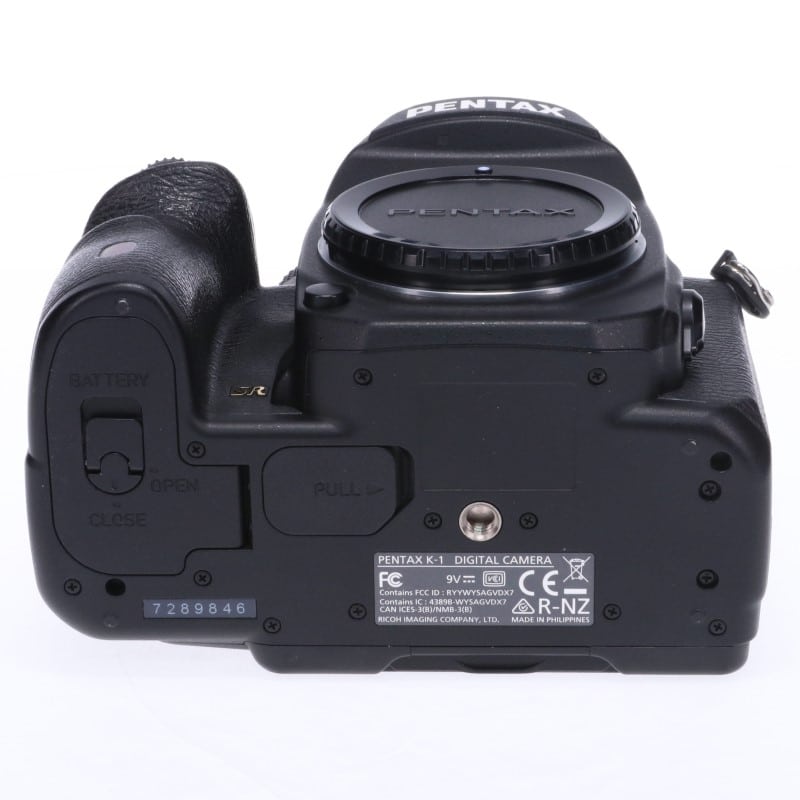 PENTAX K-1 ボディキット