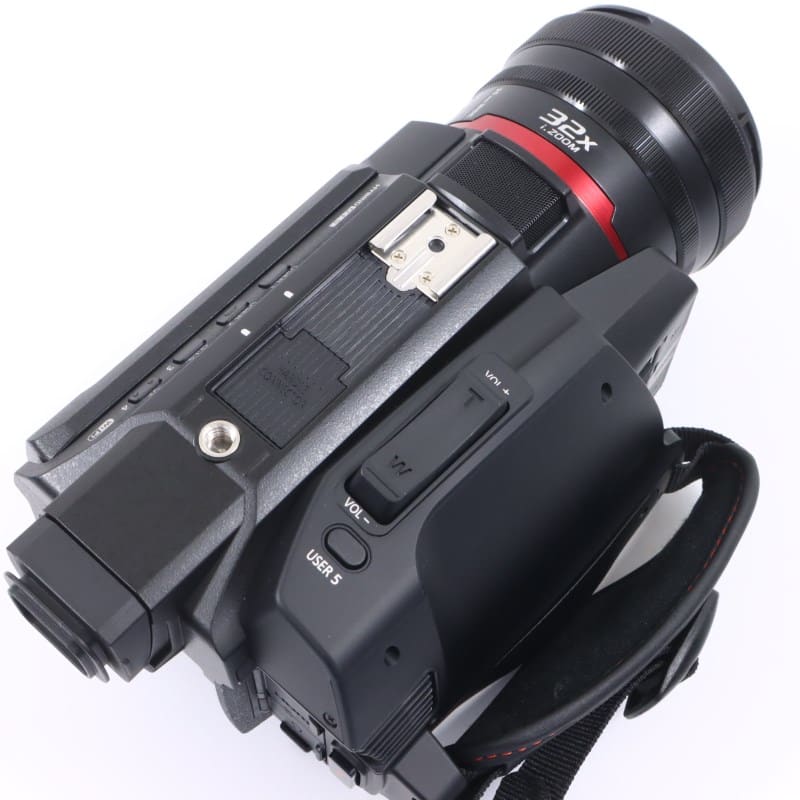 HC-X1600