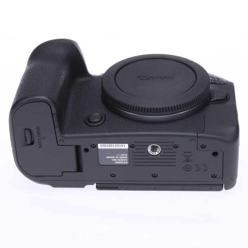 EOS R6 Mark II ボディー